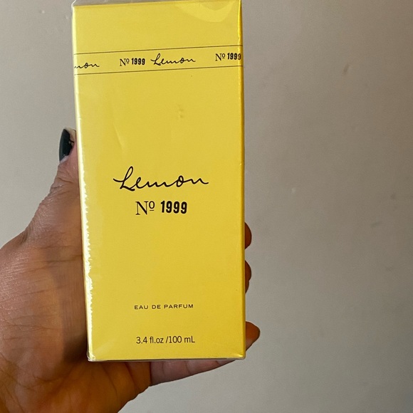 C.O. Bigelow Lemon No 1999 Eau De Parfum Perfume 3.4oz 100ml Citrus - Picture 2 of 4